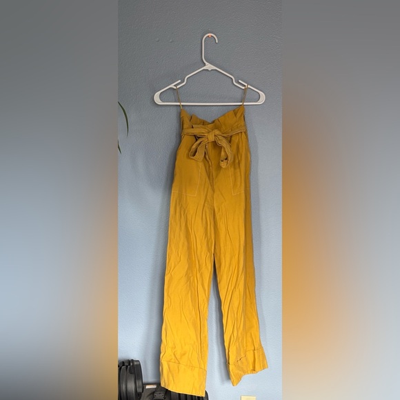 Topshop Pants - TOPSHOP wide leg, palazzo pants.High waisted cuffed. Cuffed. Pockets. Size 4